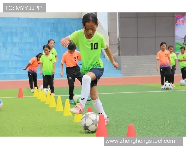 小小足球明星的梦想与成长之路探秘